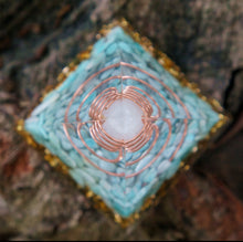 Load image into Gallery viewer, Pyramid | Amazonite + Rose Quartz Pillar *SALE ENDS 3/11*